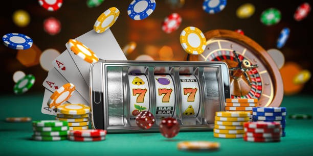 Dealer langsung fredrinn di studio kasino profesional menyajikan meja Hot Pot